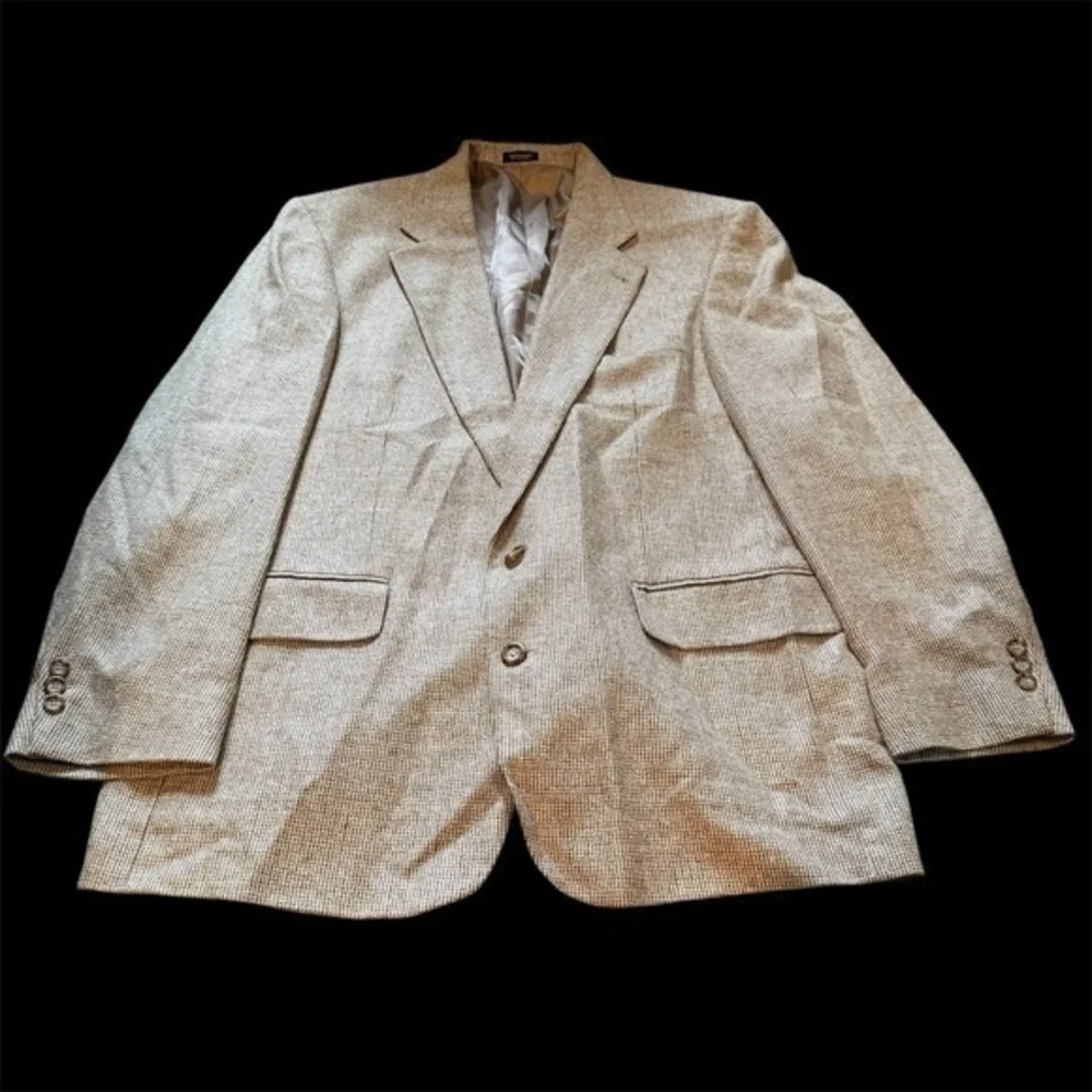 Men's Executive Collection by Tom James Tan silk wool, linen blend Blazer jacket